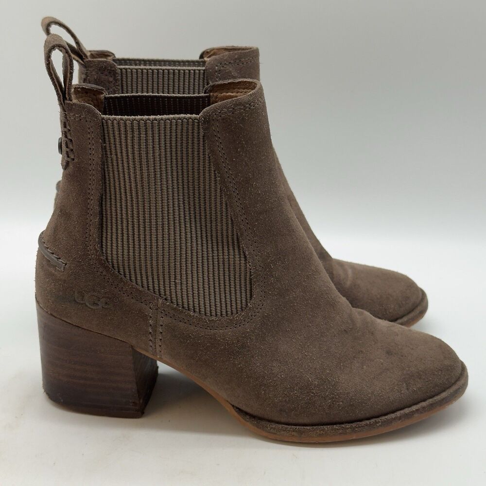 UGG Faye Chelsea Ankle Boots 1095063 Women's 6.5 Taupe Suede Chunky Block Heel